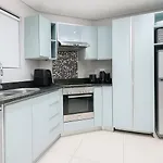 Chic Apartment In De Waterkant